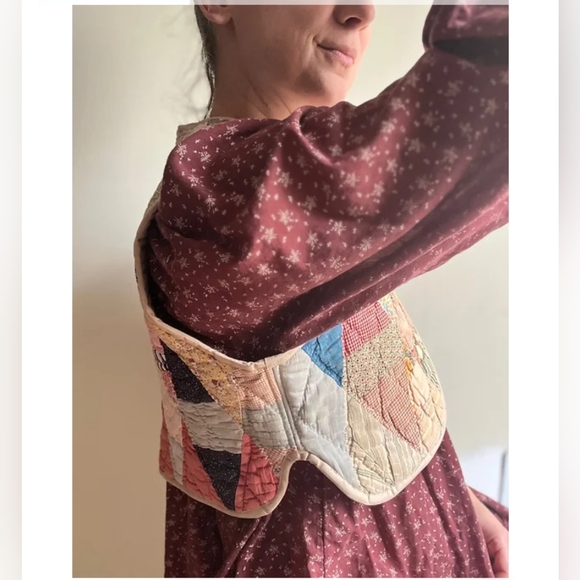 NWOT Potter's Daughter Upcycled Vintage Quilt Vest M/L - Picture 4 of 11